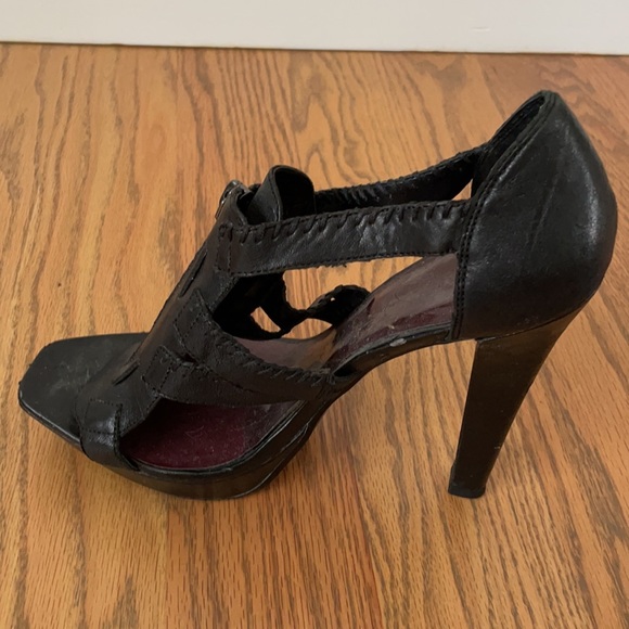 Jessica Simpson striker heel - Picture 7 of 11